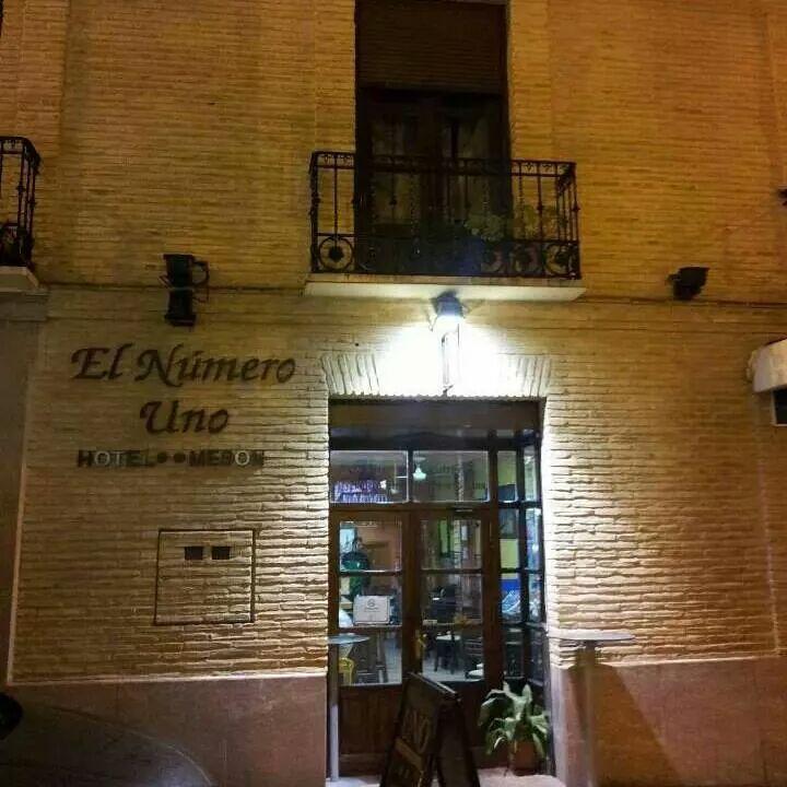 Hotel Meson El Numero Uno Antequera Exterior foto
